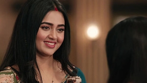 Pratha has a Surprise For Seema